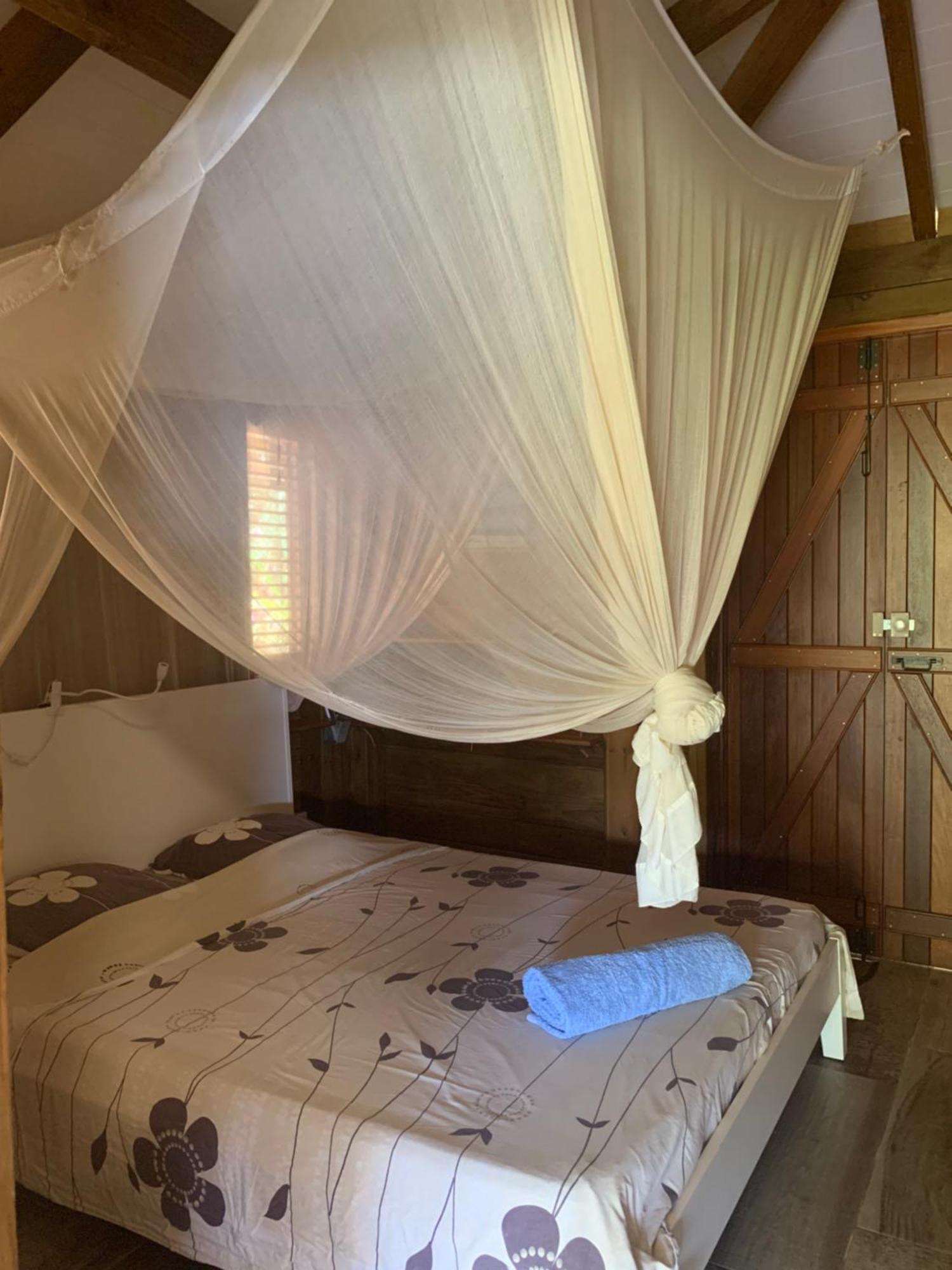 Les Ilets Caraibes Vue Mer Bouillante Extérieur photo