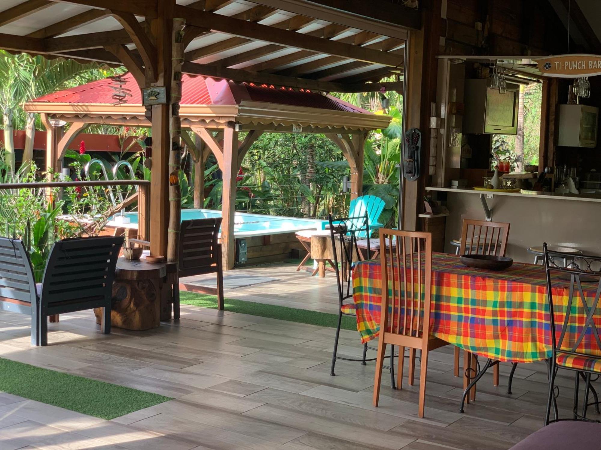 Les Ilets Caraibes Vue Mer Bouillante Extérieur photo